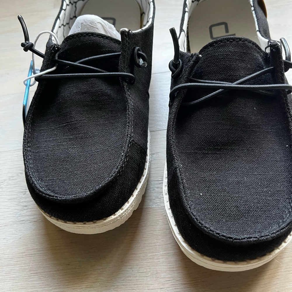 Hey Dude Shoes